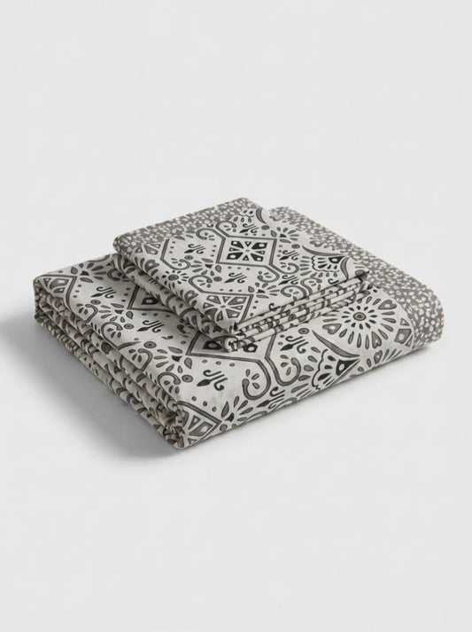 Pure Weave – Monochrome Elegance Single Bed Sheet Set